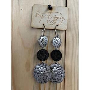 NEW KEEP IT GYPSY three tiered earrings in silver